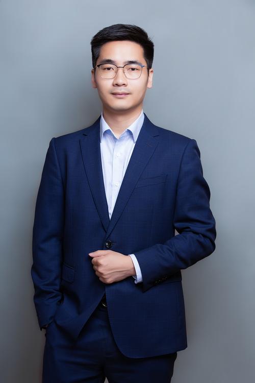 王自菁 视觉设计总监